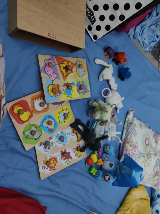 Lote Juguetes Niños: Puzzles y Peluches