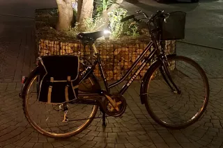 Bici KETTLER 7v 1 plato con alforjas cesto,y luces