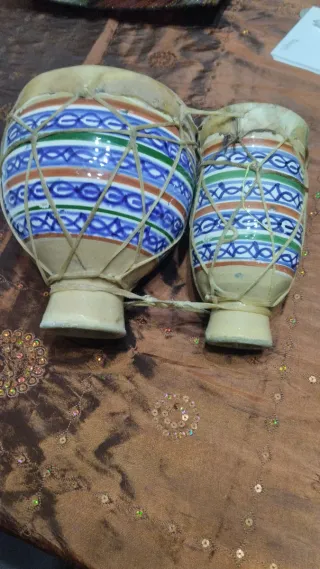 Timbales de mano decorados