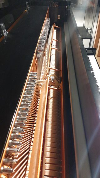 Piano FEURICH 115 Premiere