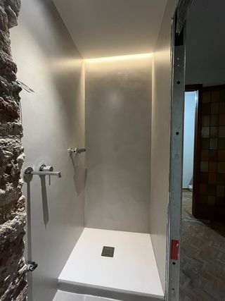 ACABADOS EN MICROCEMENTO