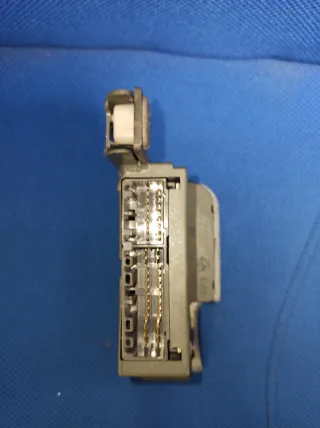 Botonera Elevalunas Alfa 147