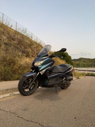 Yamaha Xmax 125 2011