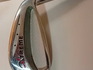 Putter de golf y a 4x iron
