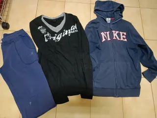 Sudadera Nike y Camiseta Original