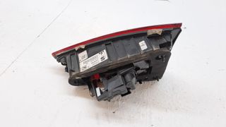 PILOTO TRASERO IZQUIERDO INTERIOR SEAT ARONA