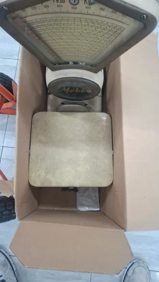 Báscula antigua Mobba 8Kg años 50's