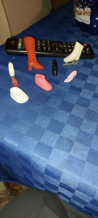 Scarpine barbie spaiate