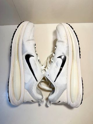 Nike Vomero 18 Blancas