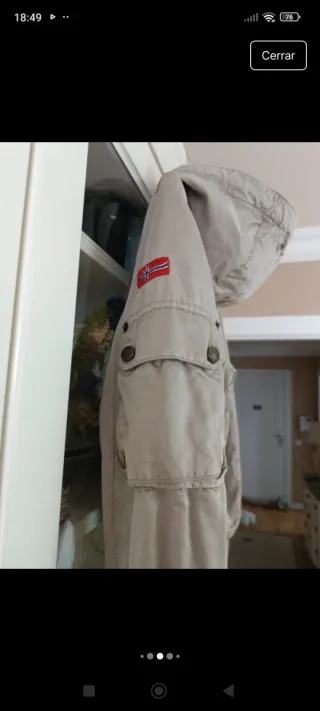 Cazadora bomber beige Talla S