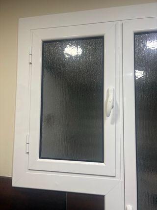 Puerta y ventana aluminio y cristal