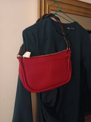 Bolso Mango Fucsia de hombro con asa media