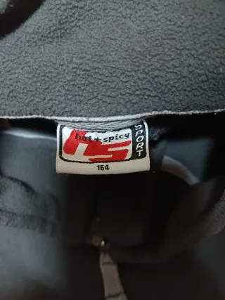 Sudadera polar gris y amarilla