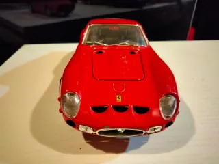 Bburago Ferrari 250 GTO 1/24 1962