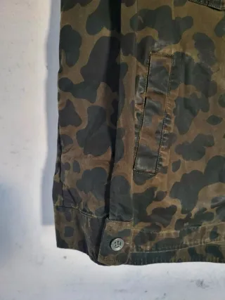 Chaqueta Camuflaje con Diseño de Leopardo
