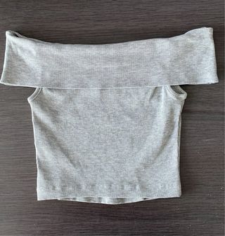 Top sin mangas gris talla XS