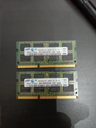 2x 2GB DDR3 SODIMM Samsung PC3-8500