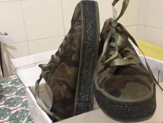 Zapatillas de piel con plataforma