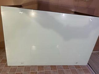 Mesa de comedor cristal y metal