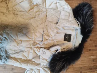 Chaqueta plumón Roberto Verino Beige/Negro