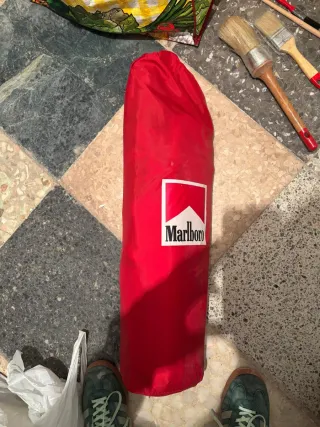 Tienda de campaña pequeña Marlboro