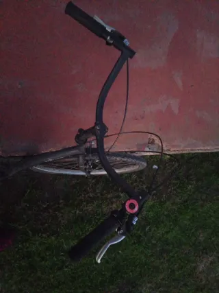 Bicicleta B'Twin Negra