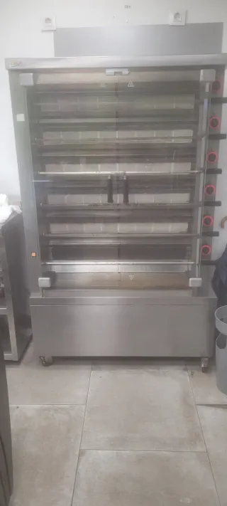 Máquina de pollos asados profesional