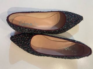 Zapatos Gino Rossi tacón bajo negros/rojos