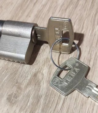 Bombín de seguridad TESA T10