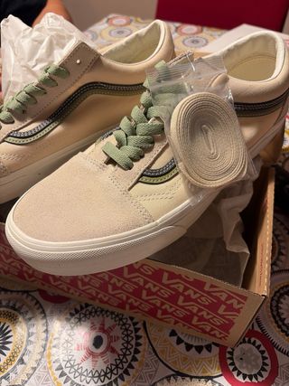 Zapatillas Vans Beige/Verde Talla 42 Nuevas