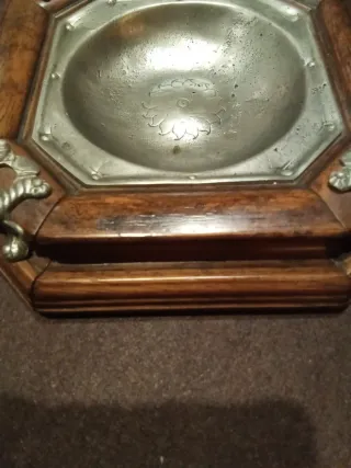 Cenicero antiguo madera y metal