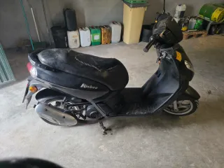 Peugeot Kisbee 50cc Scooter