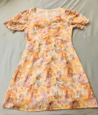 Vestido corto estampado floral