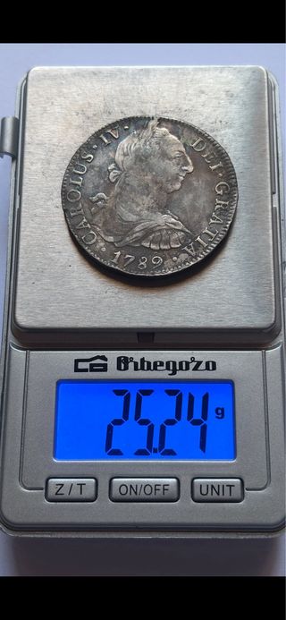 8 Reales 1789 (MBC-) Carlos IV México