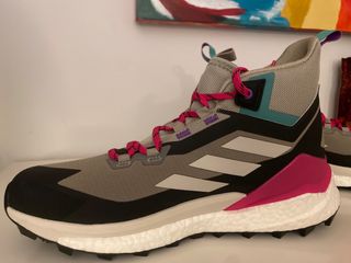 Zapatillas Adidas Gore-Tex impermeables senderismo