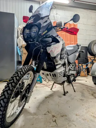 Honda Africa Twin XRV750 RD07