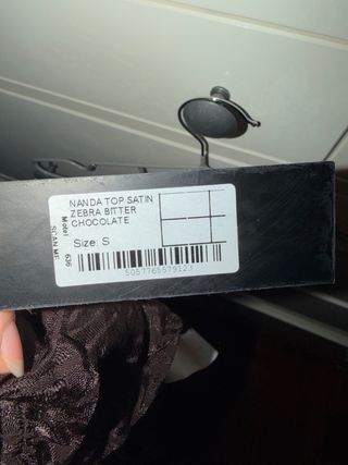 Top Motel Rocks Negro Halter