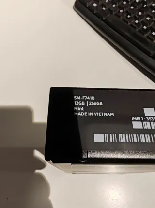 Samsung Z Flip6 256GB