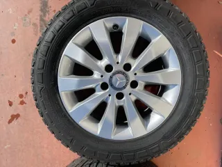 Llantas Mercedes