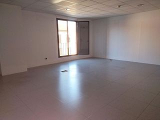 Local comercial en venta en La Montaña - El Cortijo en Aranjuez