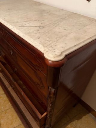 Cómoda antigua mármol y madera