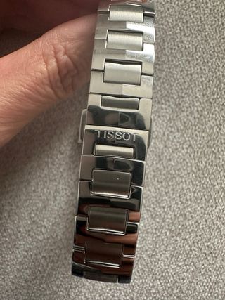 Reloj Tissot 1853 Negro y Plateado