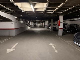 Alquilo plaza de garaje