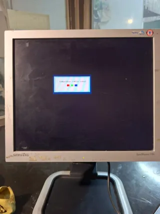 Samsung SyncMaster 710v Monitor