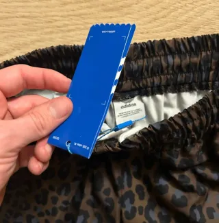 Pantalones Adidas Estampado Animal Print