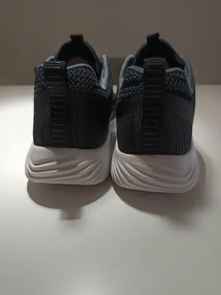 Zapatillas Skechers Talla 41 Negras/Gris