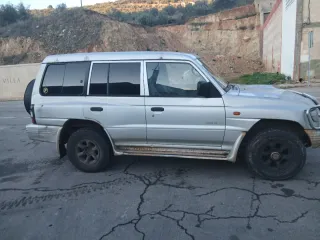 Mitsubishi Montero 2002