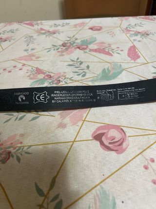 Cinturón de piel azul y negro