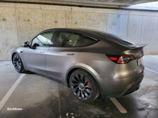 TESLA Model Y Performance 4WD