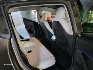 TESLA Model Y Performance 4WD